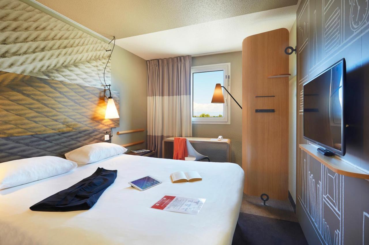 ibis Archamps Porte de Genève Buitenkant foto