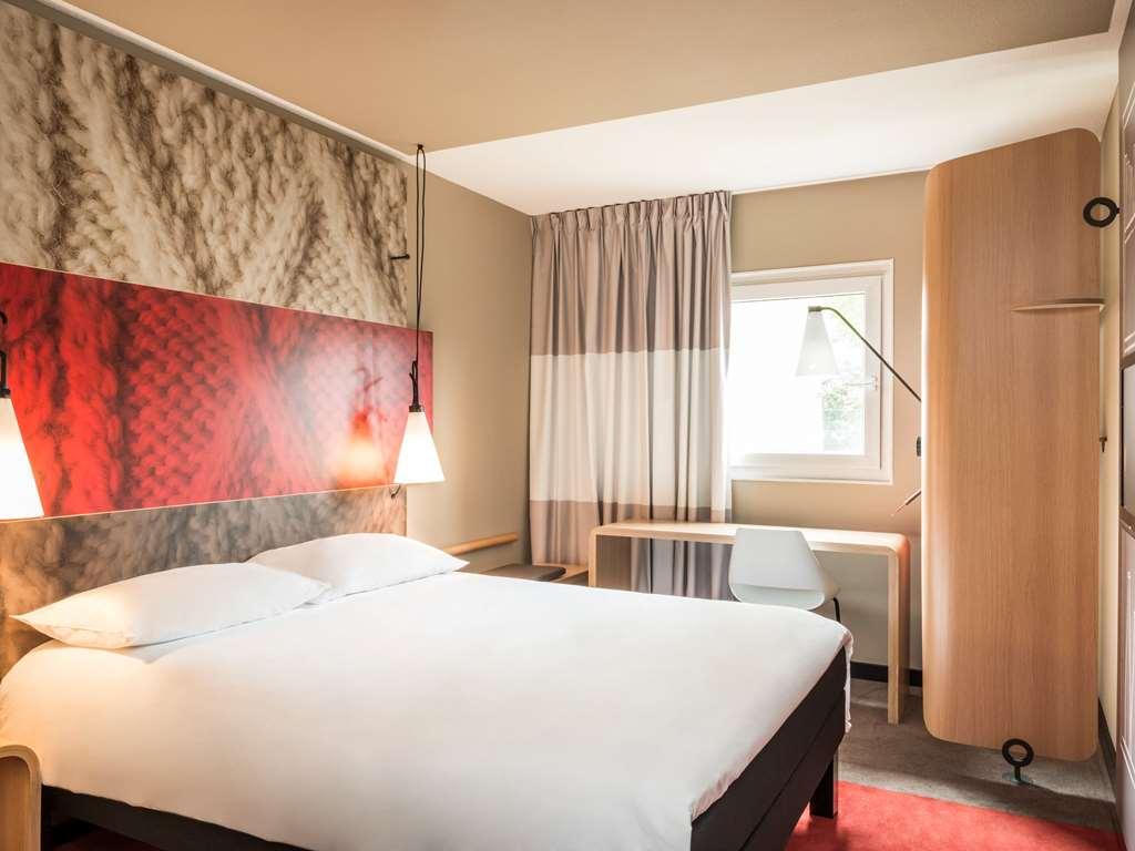 ibis Archamps Porte de Genève Kamer foto